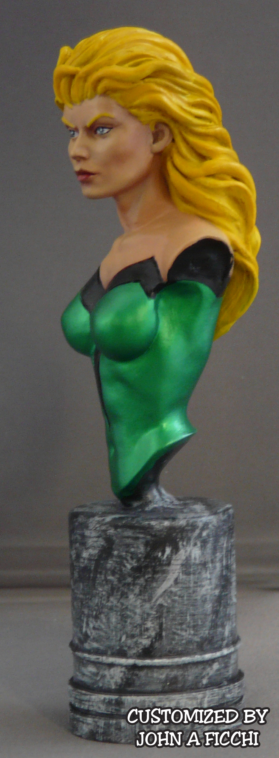 MEGGAN Garage Kit Custom