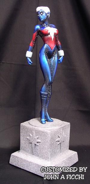 PHYLLA-VELL CAPTAIN MARVEL