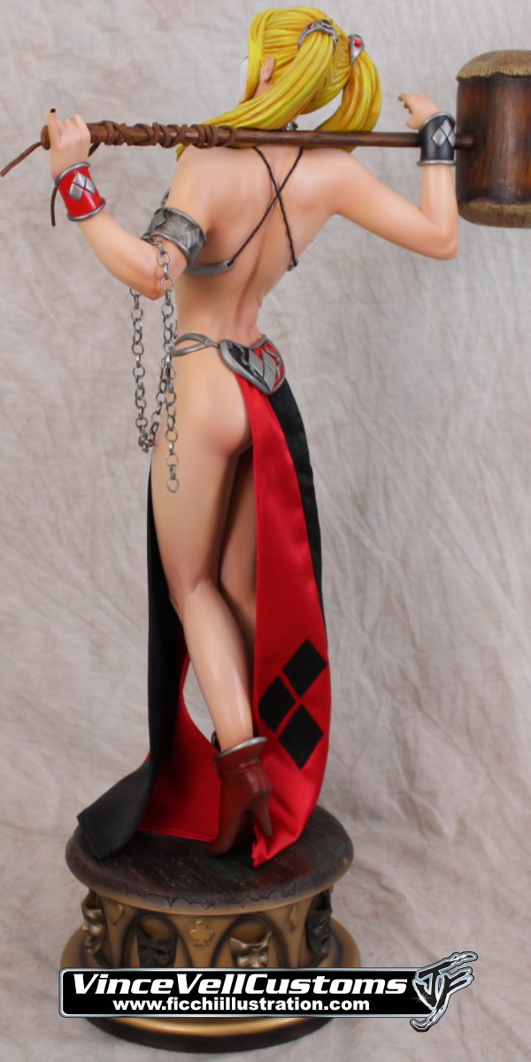 Slave "Leia" harley Quinn Custom Statue