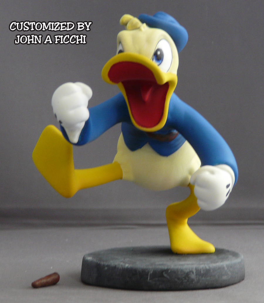 HOWARD THE DUCK Custom Ceramic Statue