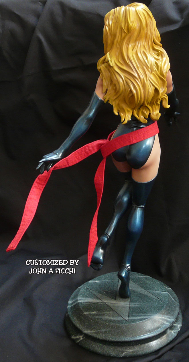 MS MARVEL Mark Brooks Custom Statue
