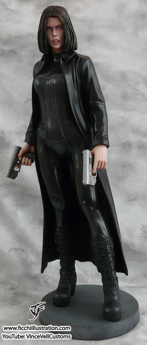 Selene Underworld Statue