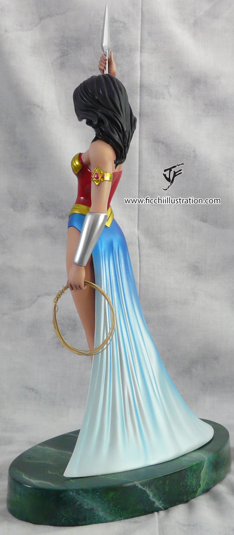Wonder Woman Custom Statue