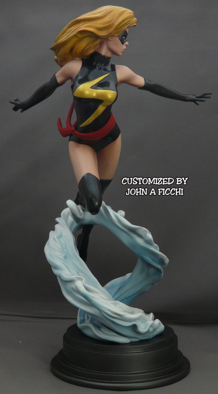 MS MARVEL Custom Statue