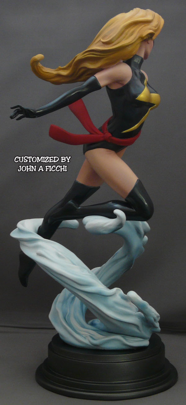 MS MARVEL Custom Statue