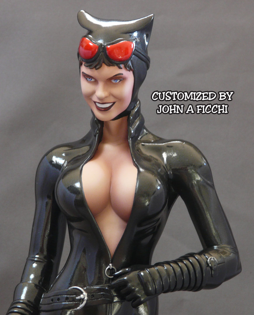 Catwoman Adam Hughes Custom Statue