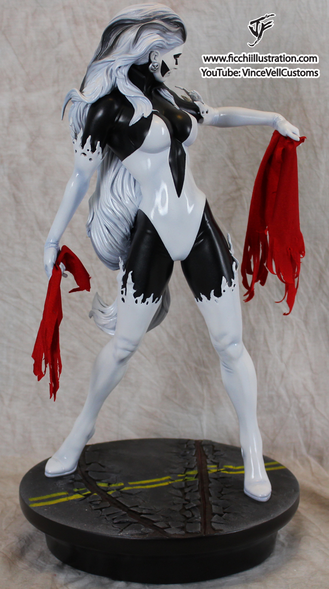 Silver Banshee Statue