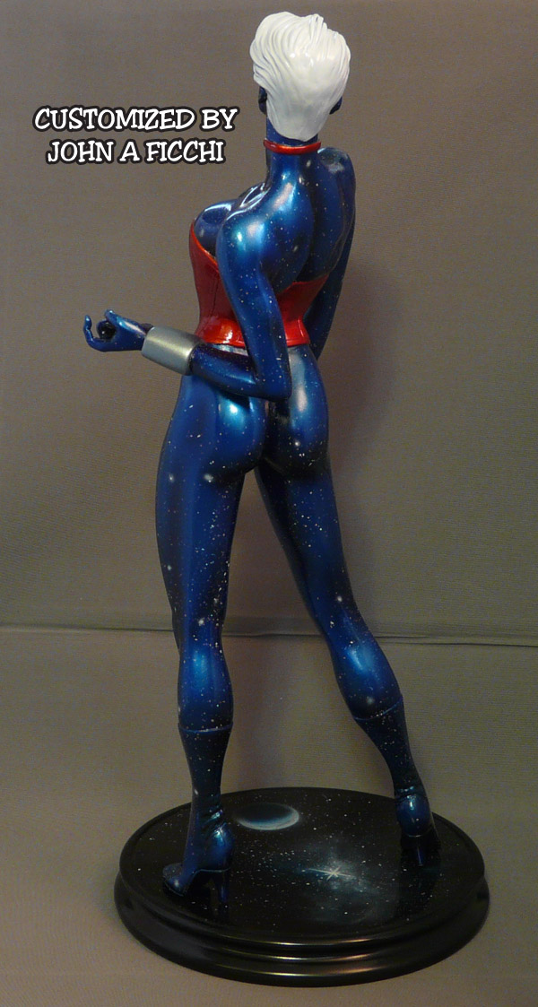 SEXY PHYLA-VELL (aka: Captain Marvel) Custom Statue
