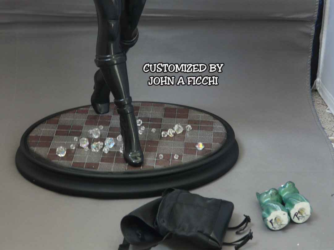Catwoman Adam Hughes Custom Statue