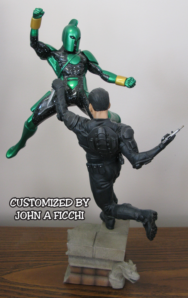 CAPTAIN MARVEL vs. PUNISHER Sideshow Custom Dio