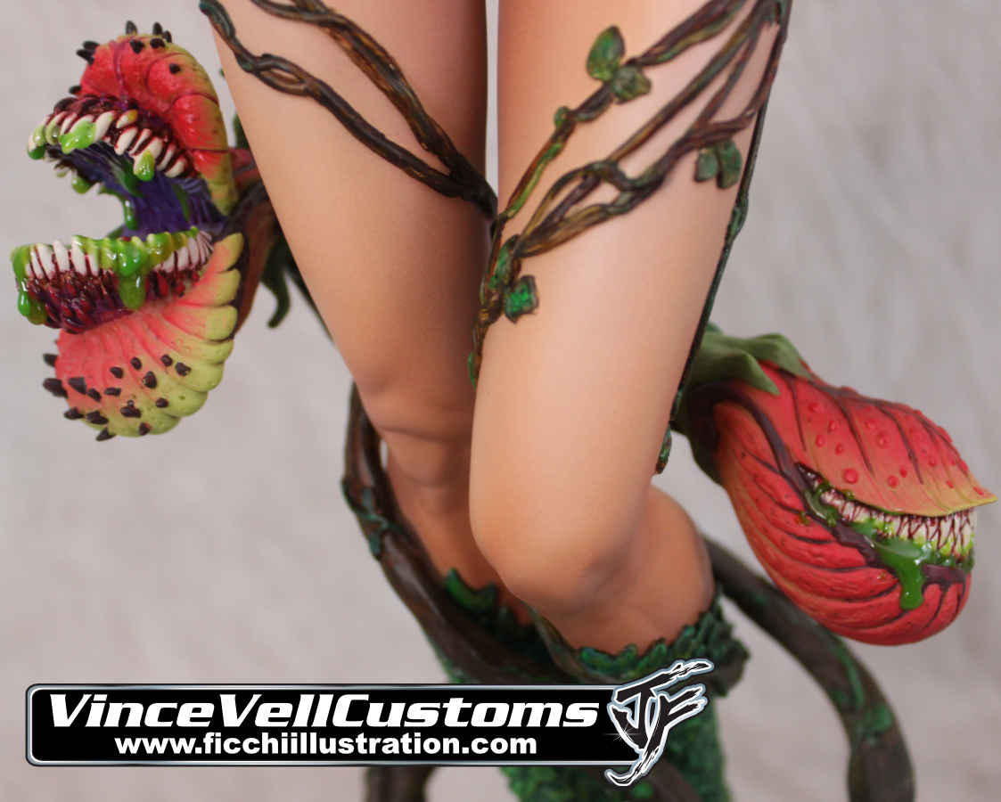 Poison Ivy Sideshow Statue Repaint