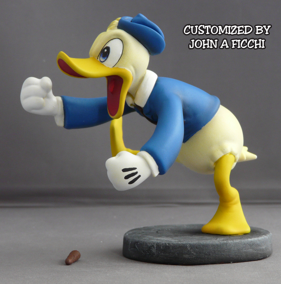 HOWARD THE DUCK Custom Ceramic Statue