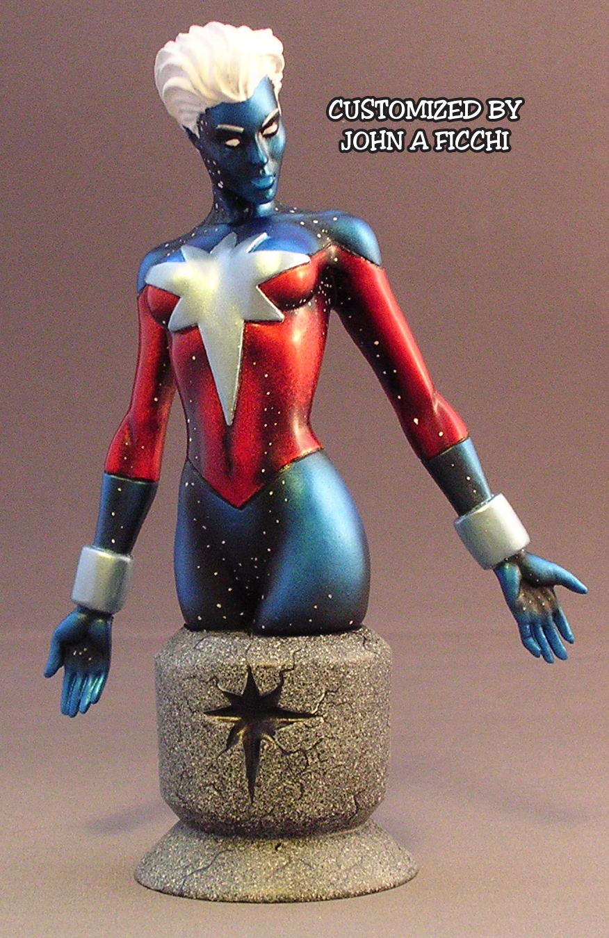 PHYLA-VELL MINI BUST