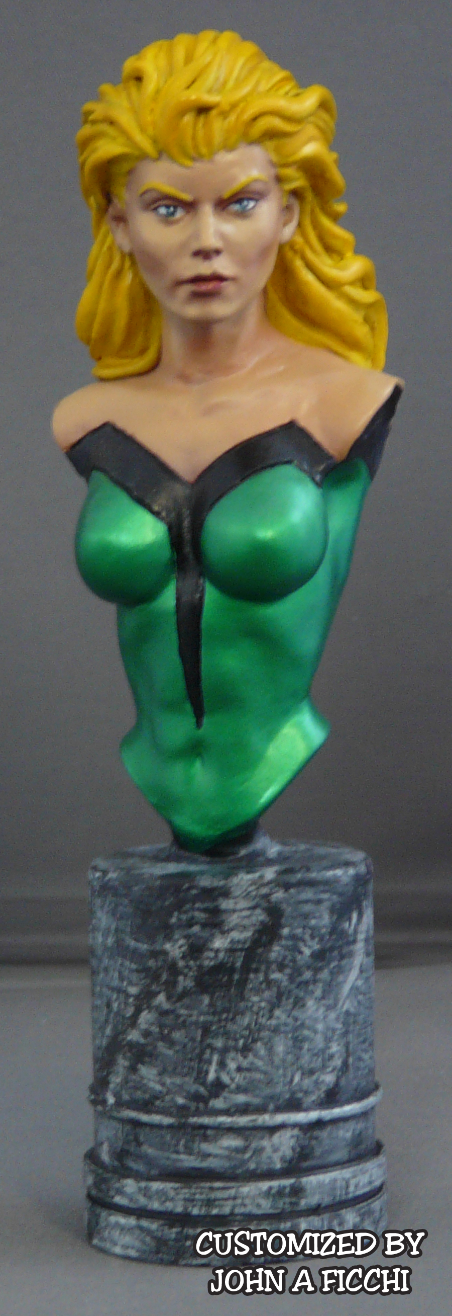 MEGGAN Garage Kit Custom