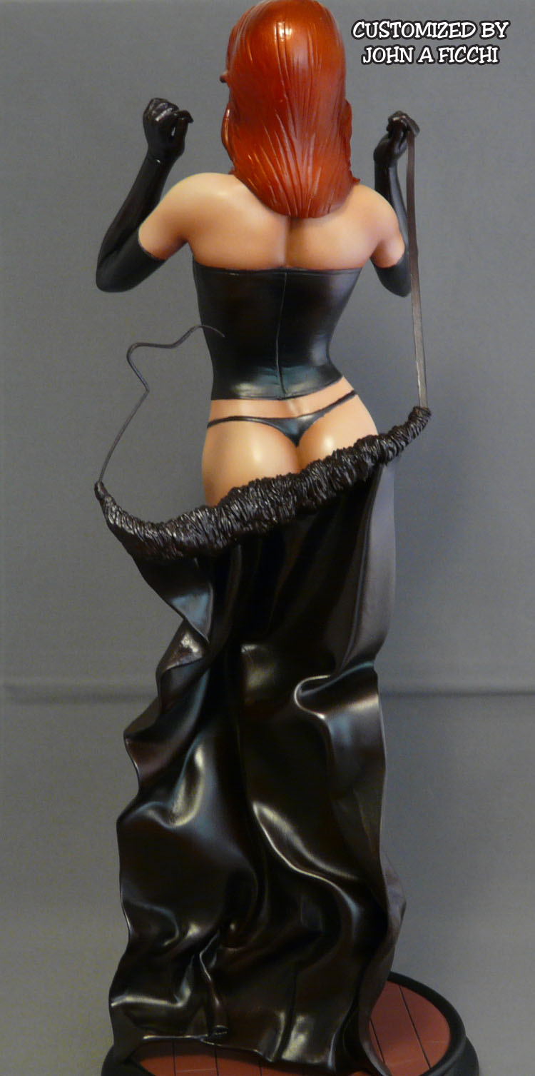 Jean Grey Statue made from Emma Frost Sideshow