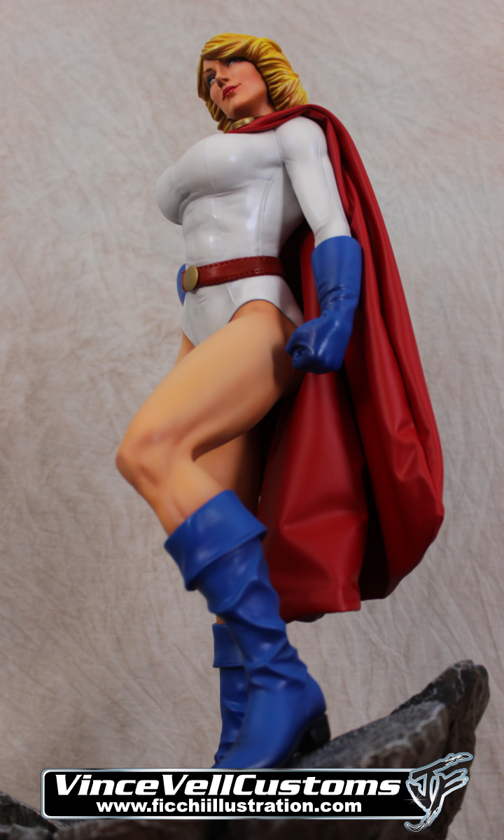 Power Girl Retro Sideshow Custom Statue
